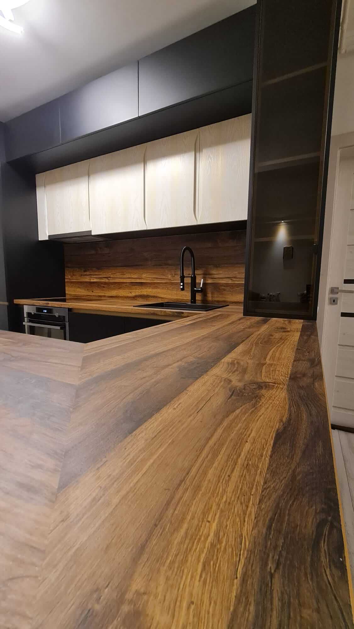 Mobilier personalizat proiect 9